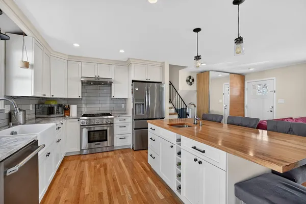 $610,000 | 13013 Arctic Avenue, Rockville, MD 20853
