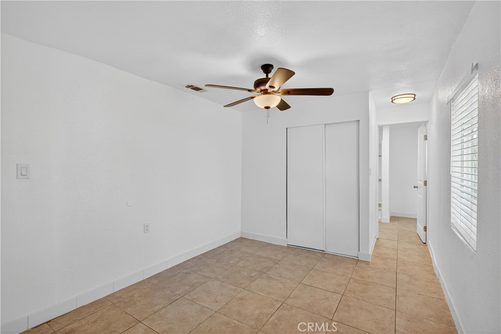 475 Transit Avenue Riverside, CA 92507 - Photo 23 of 34