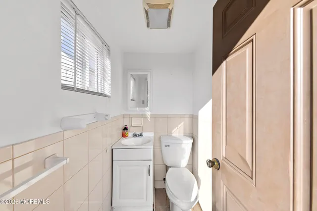 $599,000 | 128 Sampson Place, Long Branch, NJ 07740