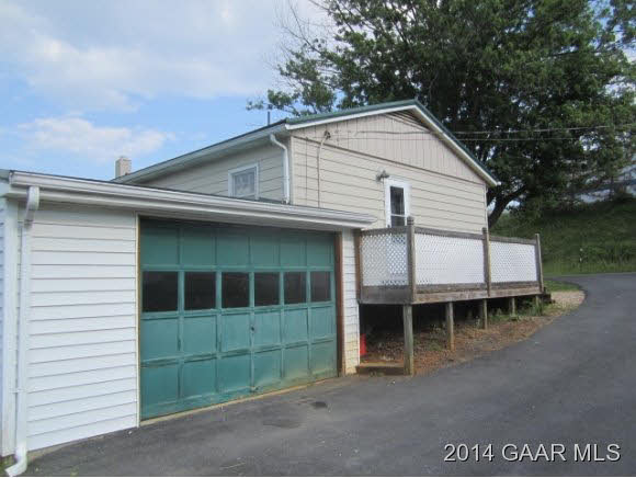 316 Amherst Road Staunton, VA 24401 - Photo 3 of 8 Gallery Image 3