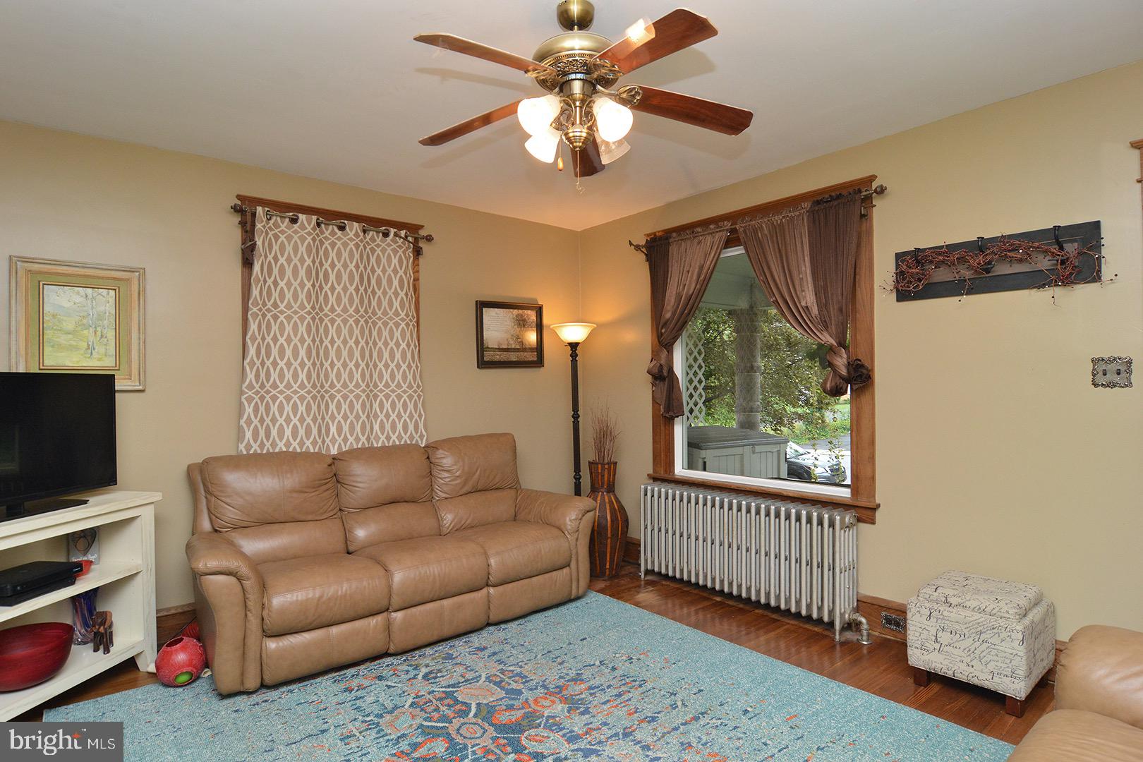 514 Elsie Street Reading, PA 19607 - Photo 5 of 30 Gallery Image 5