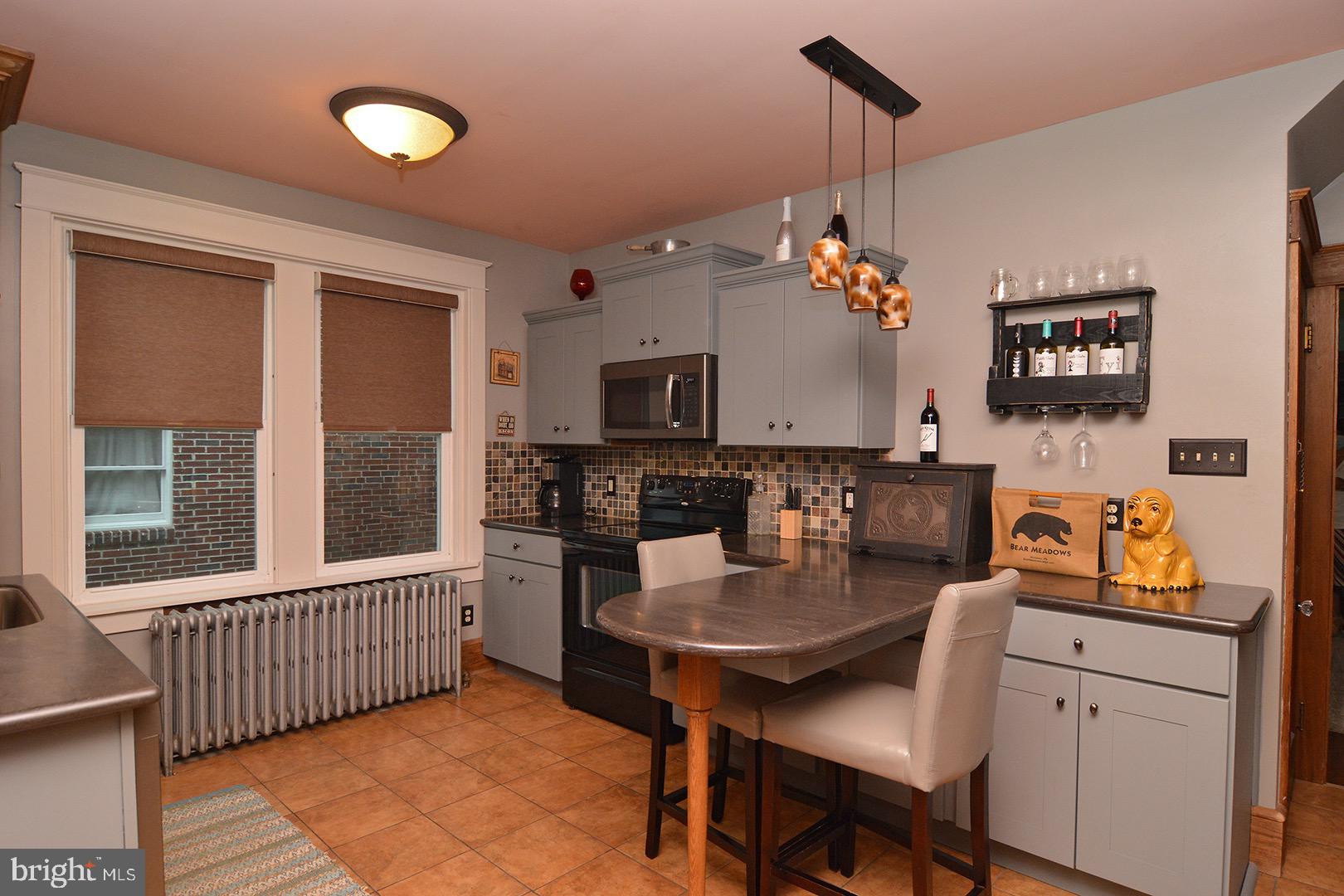 514 Elsie Street Reading, PA 19607 - Photo 10 of 30 Gallery Image 10