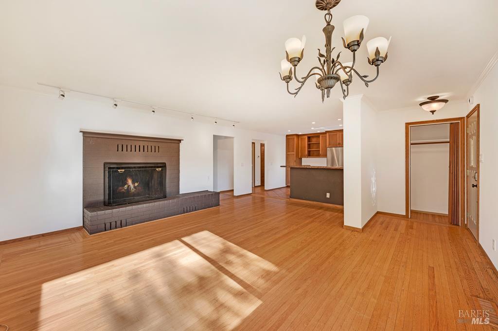 815 Dry Creek Road Healdsburg, CA 95448 - Photo 5 of 37