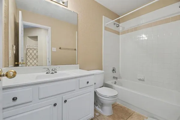 $2,400 | 7108 Bryce Canyon Drive, McKinney, TX 75070