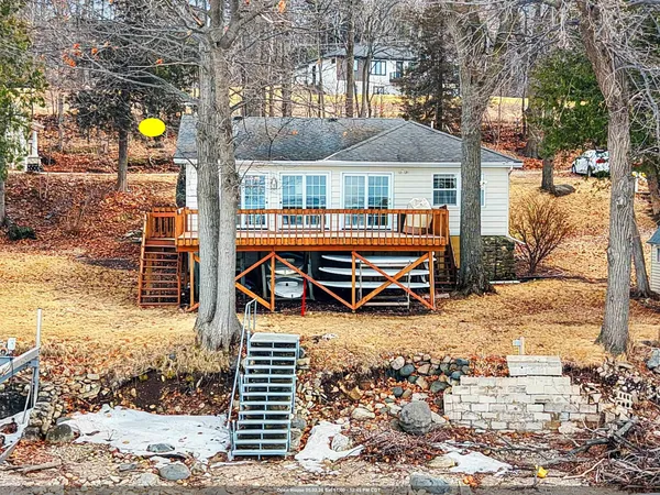 $899,000 | 5141 Edgewater Beach Road, Green Bay, WI 54311