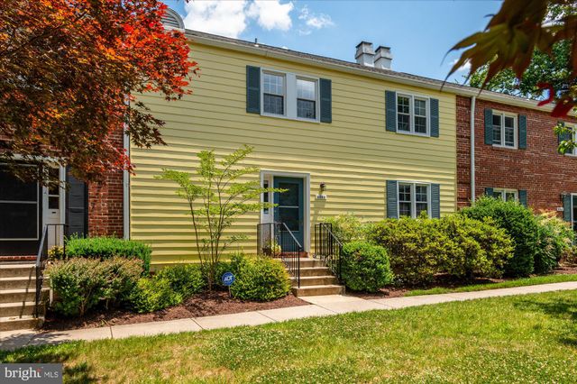 $1,156,000 | 6663 Fairfax Road, Unit 93, Chevy Chase, MD 20815