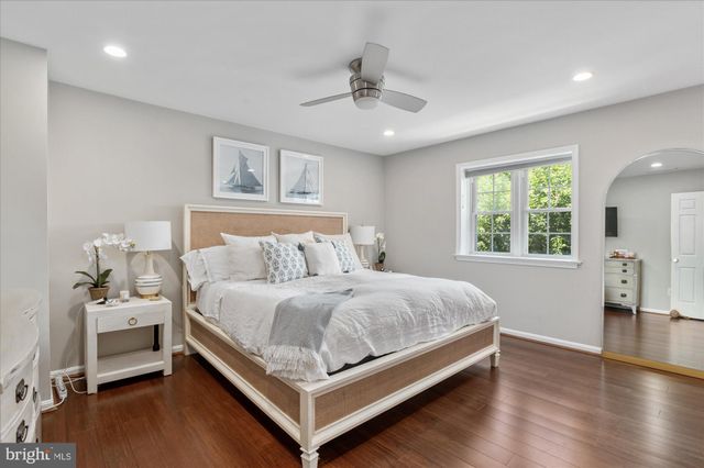 $1,156,000 | 6663 Fairfax Road, Unit 93, Chevy Chase, MD 20815