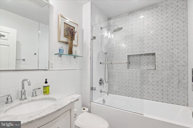 $1,156,000 | 6663 Fairfax Road, Unit 93, Chevy Chase, MD 20815