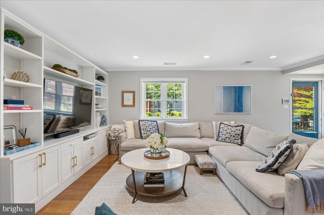 $1,156,000 | 6663 Fairfax Road, Unit 93, Chevy Chase, MD 20815