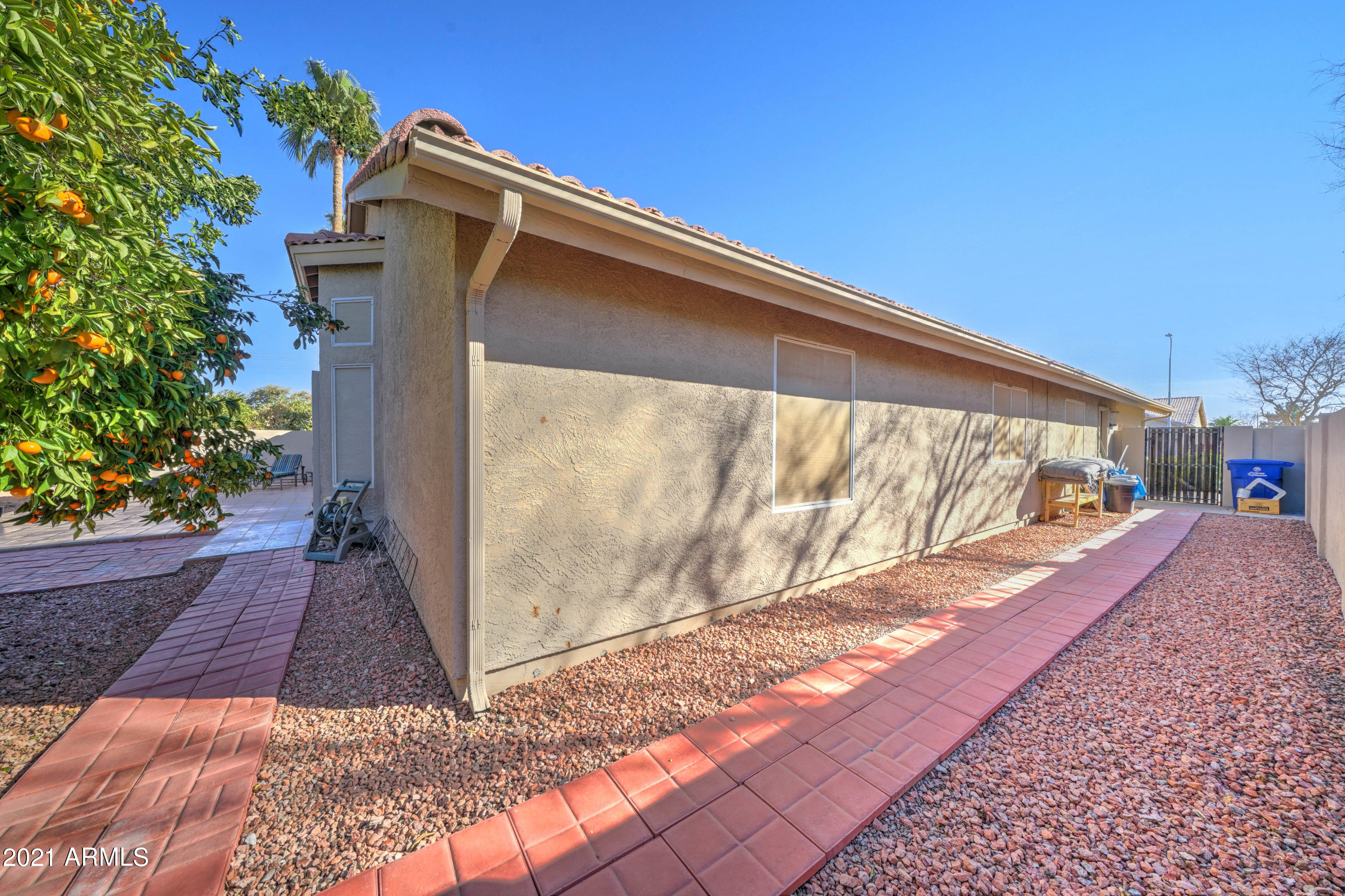 282 West El Freda Road Tempe, AZ 85284 - Photo 33 of 33 282 W El Freda-36