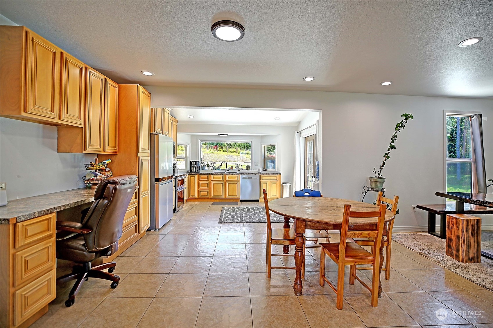 22851 Bulson Road Mount Vernon, WA 98274 - Photo 6 of 37 Gallery Image 6