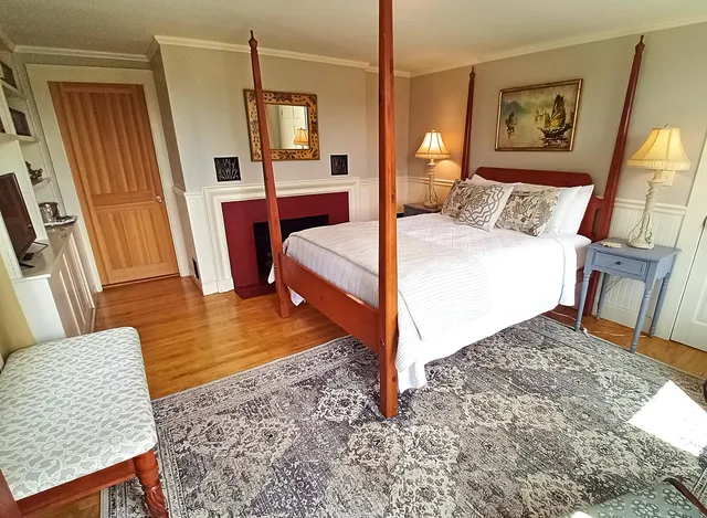 $895,000 | 185 Old Us Rt 1 Rt 1, Unit RT, Jonesboro, ME 04648