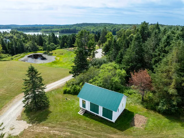 $895,000 | 185 Old Us Rt 1 Rt 1, Unit RT, Jonesboro, ME 04648