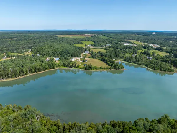 $895,000 | 185 Old Us Rt 1 Rt 1, Unit RT, Jonesboro, ME 04648