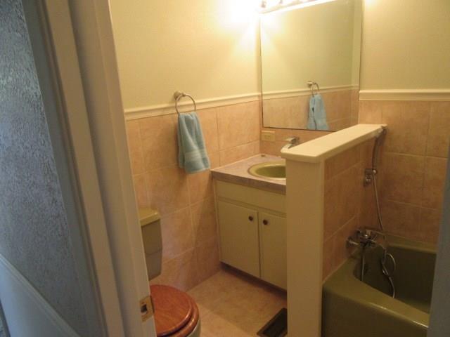1103 Salem Road Morganton, NC 28655 - Photo 11 of 24 Gallery Image 11