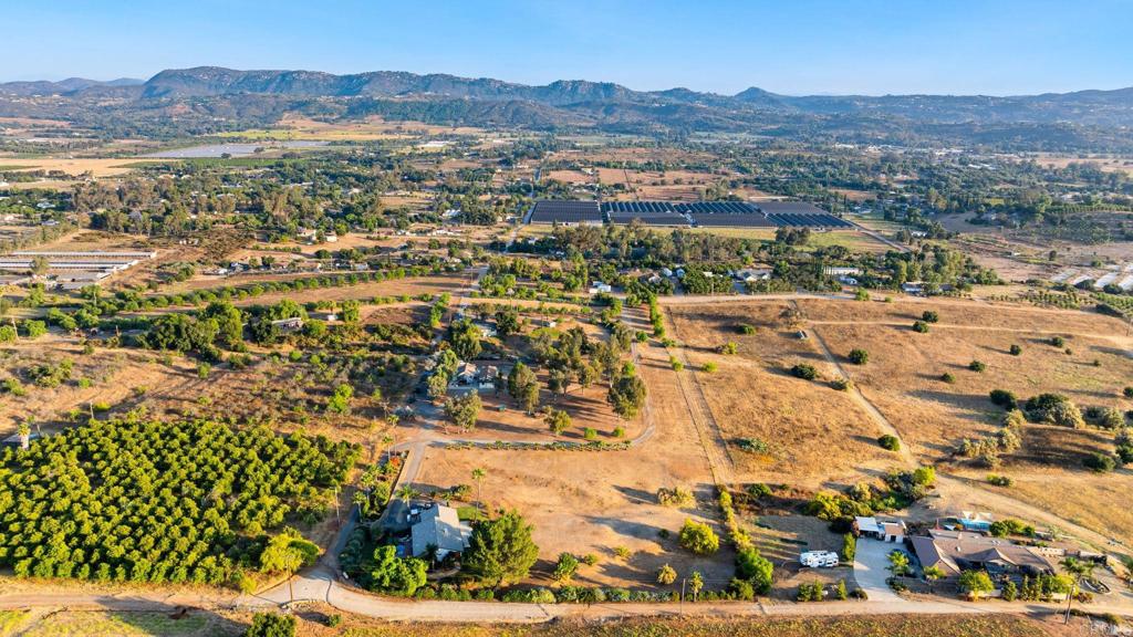 29460 Twain Valley Center, CA 92082 - Photo 72 of 75