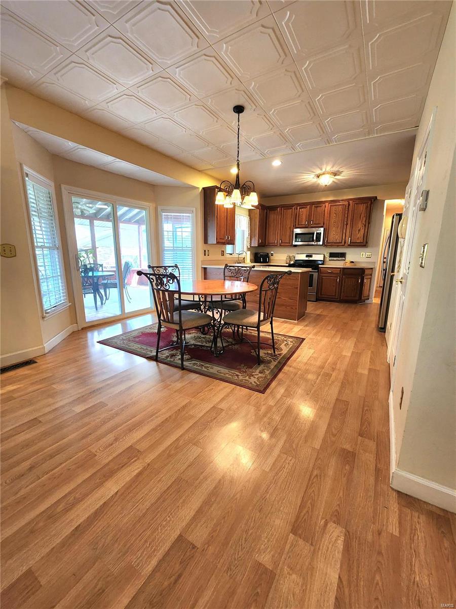 117 Pleasant Ridge Drive Edwardsville, IL 62025 - Photo 18 of 54 Gallery Image 18