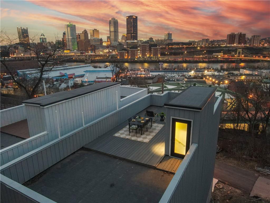 622 Windom Street Pittsburgh, PA 15203 - Photo 2 of 26 C'mon, no words needed.