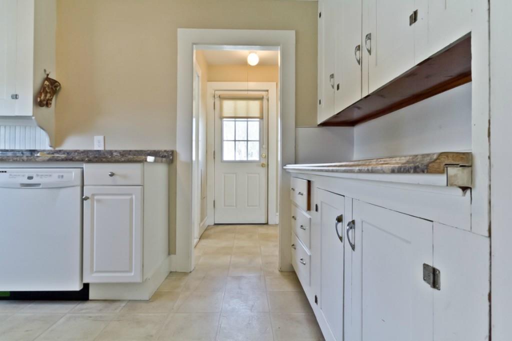 202 Cottage Road South Portland, ME 04106 - Photo 8 of 23 Photo
