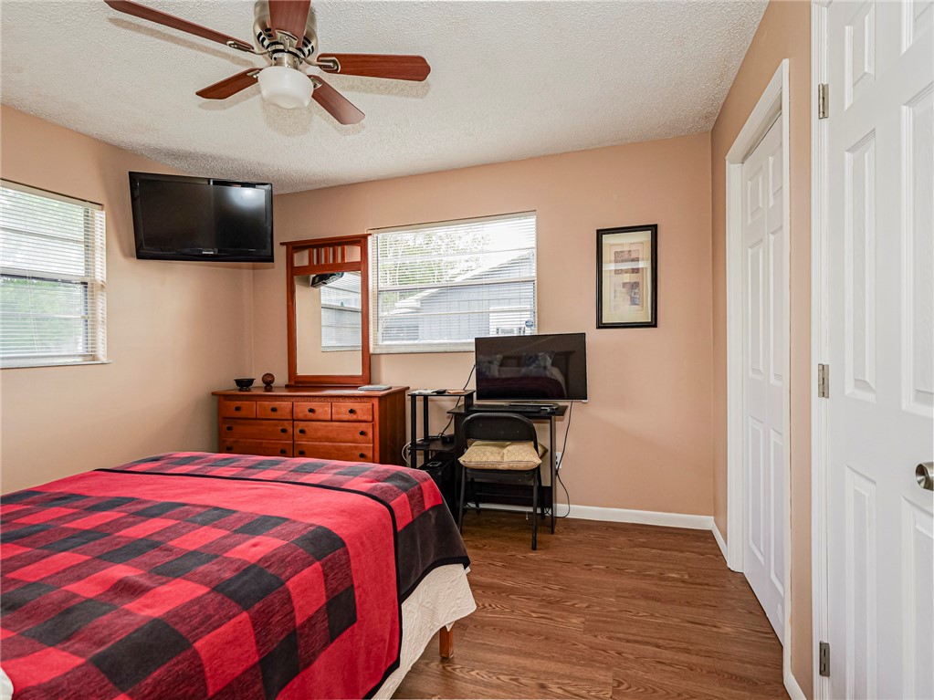 573 Autumn Terrace Sebastian, FL 32958 - Photo 21 of 36