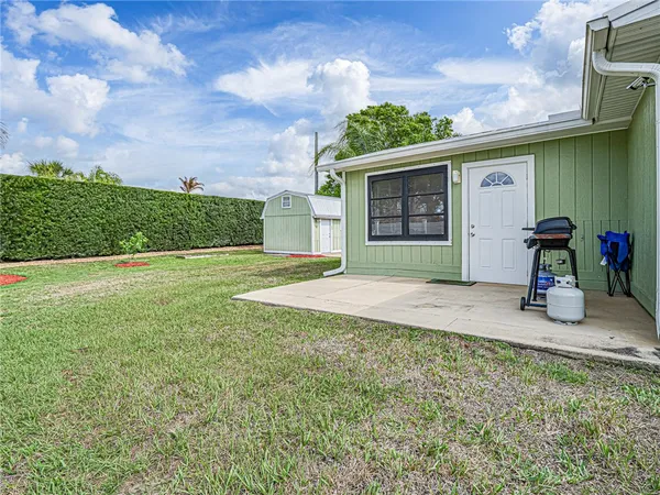 $310,000 | 573 Autumn Terrace, Sebastian, FL 32958