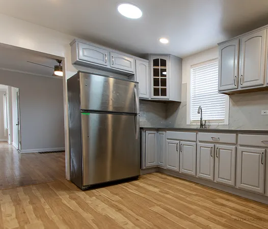 $1,750 | 1841 North Linder Avenue, Unit 2, Chicago, IL 60639