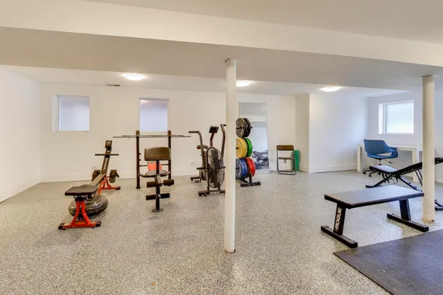 $465,000 | 2537 North Hamlin Avenue, Unit 1S, Chicago, IL 60647