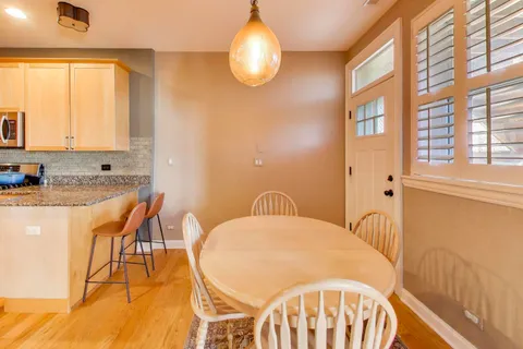 $465,000 | 2537 North Hamlin Avenue, Unit 1S, Chicago, IL 60647