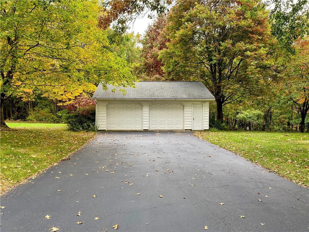 6052 Tuscarawas Road Beaver, PA 15009 - Photo 4 of 24