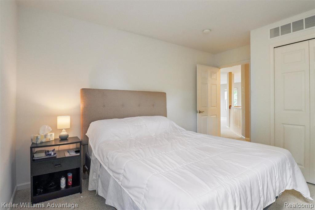 3285 Everett Drive Rochester Hills, MI 48307 - Photo 40 of 77