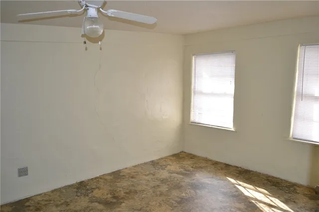 $1,795 | 505 Foch Street, Bryan, TX 77801