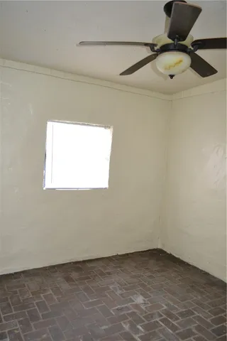 $1,795 | 505 Foch Street, Bryan, TX 77801