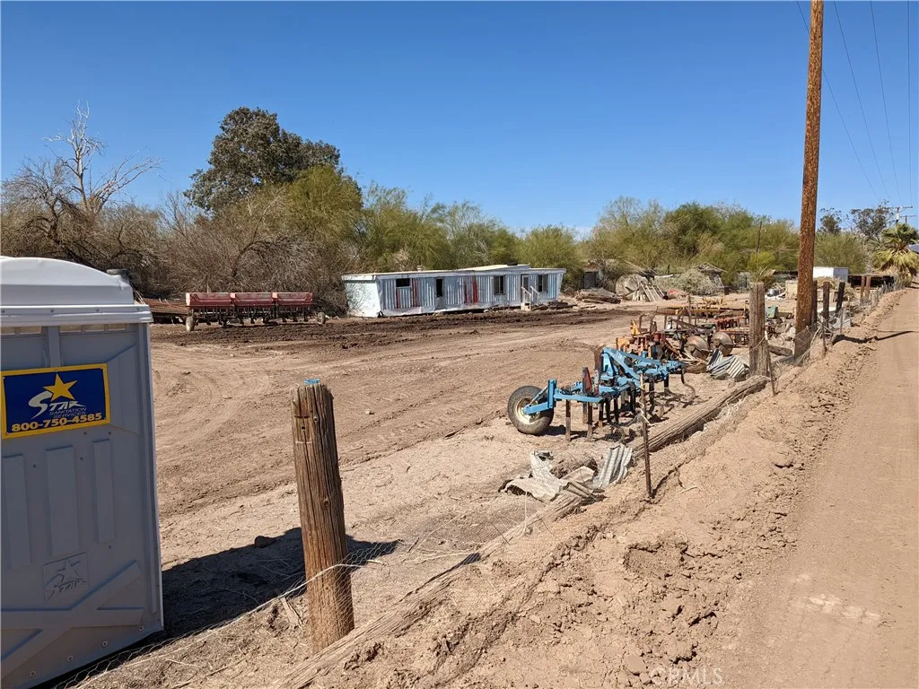 0 Whitmore Winterhaven, CA 92283 - Photo 3 of 3 a view of a terrace view