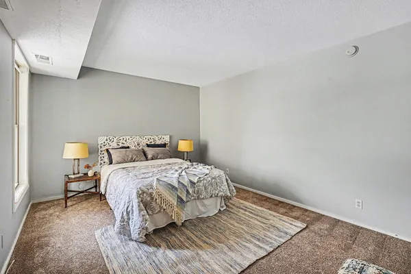 $138,000 | 6423 Colony Way, Unit 3L, Edina, MN 55435