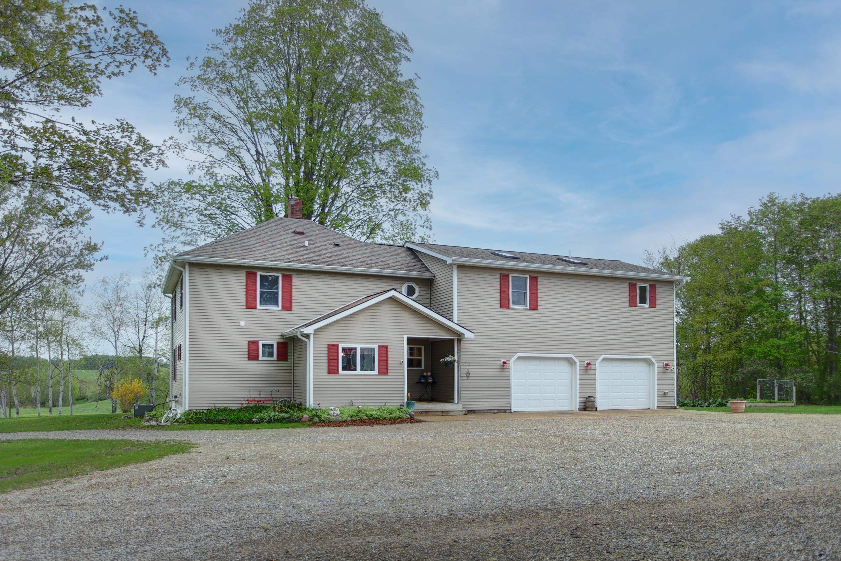 8201 Essex Road Ellsworth, MI 49729 - Photo 34 of 42