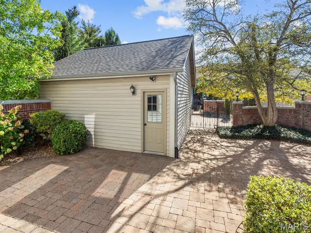 $435,000 | 14304 Quiet Meadow Court, Chesterfield, MO 63017