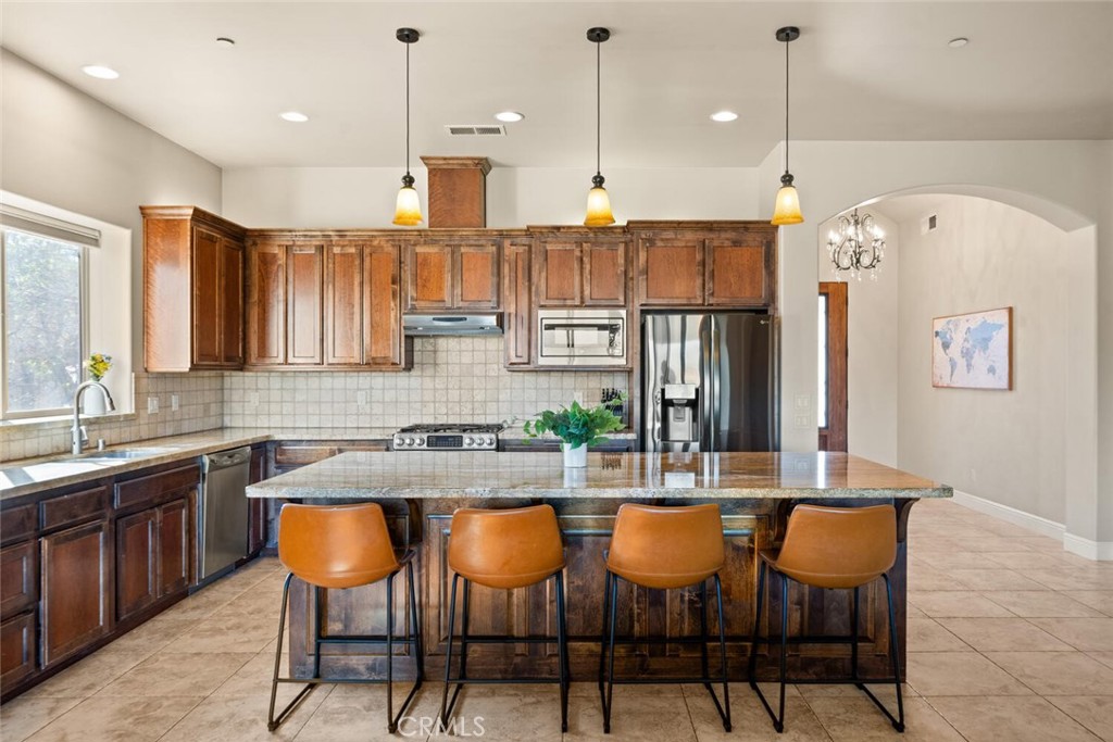 3368 Summit Ridge Terrace Chico, CA 95928 - Photo 4 of 43