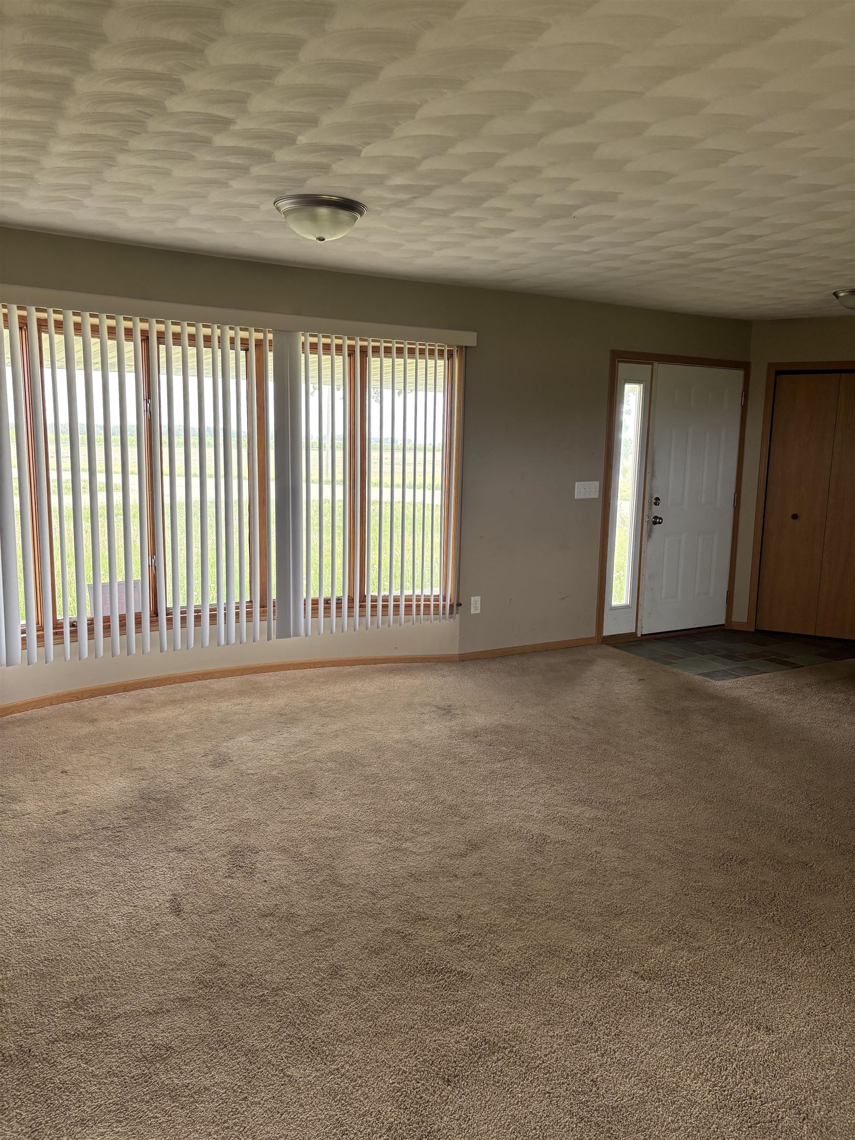 4840 Manchester Road Poplar Grove, IL 61065 - Photo 3 of 20