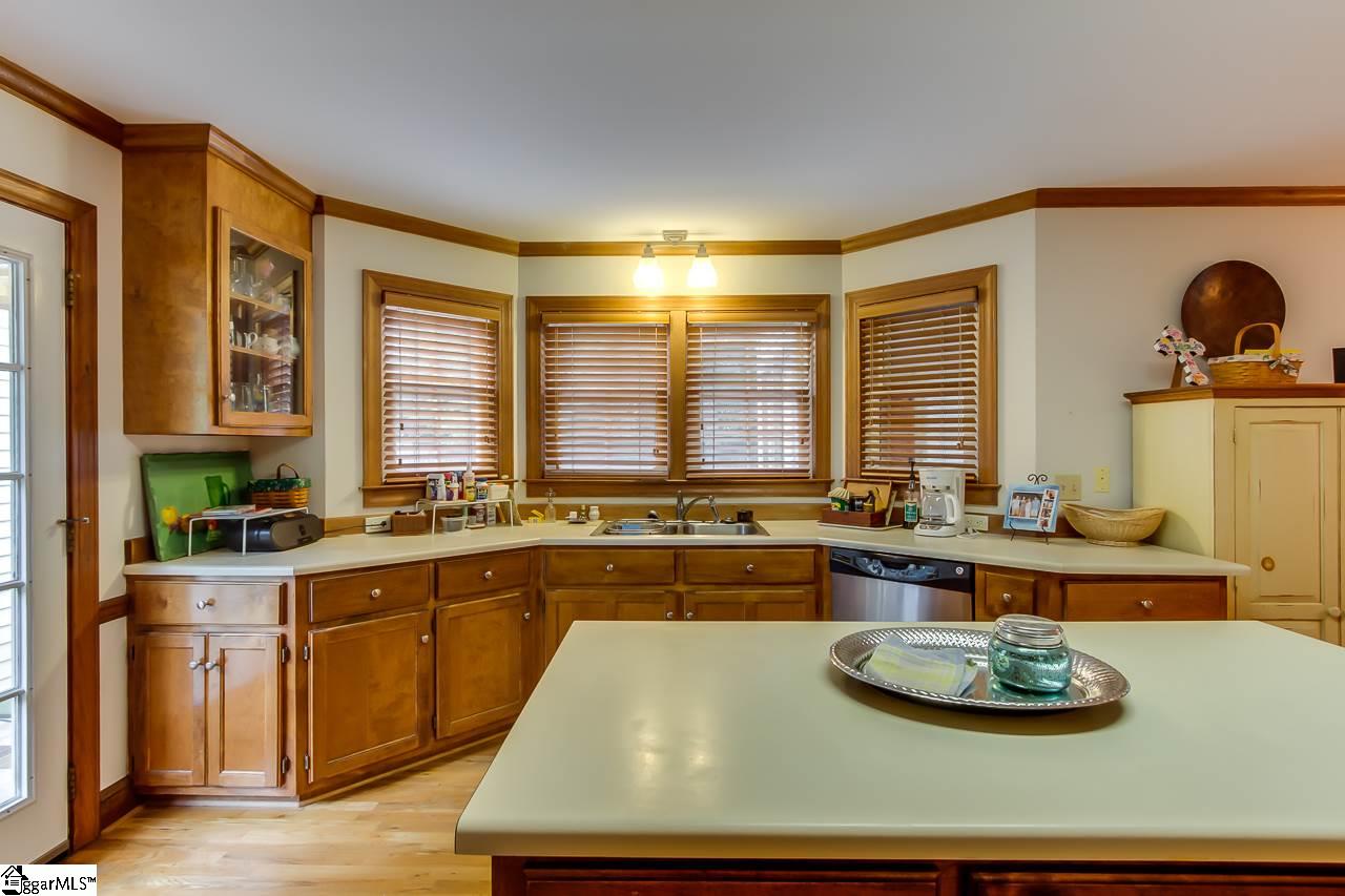 103 Stone Creek Road Greer, SC 29650 - Photo 15 of 34 Gallery Image 15