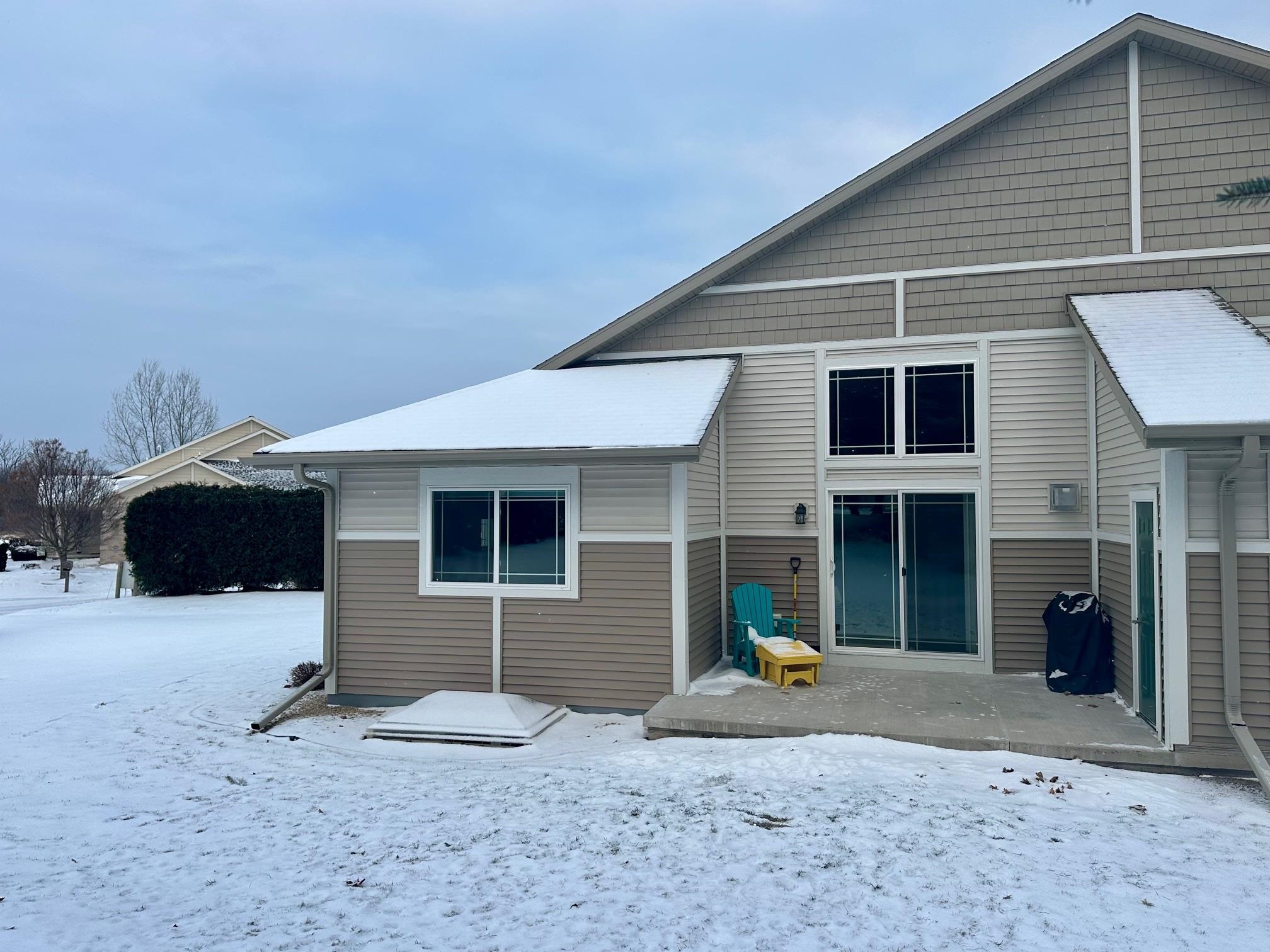 2723 River Lane Two Rivers, WI 54241 - Photo 5 of 16