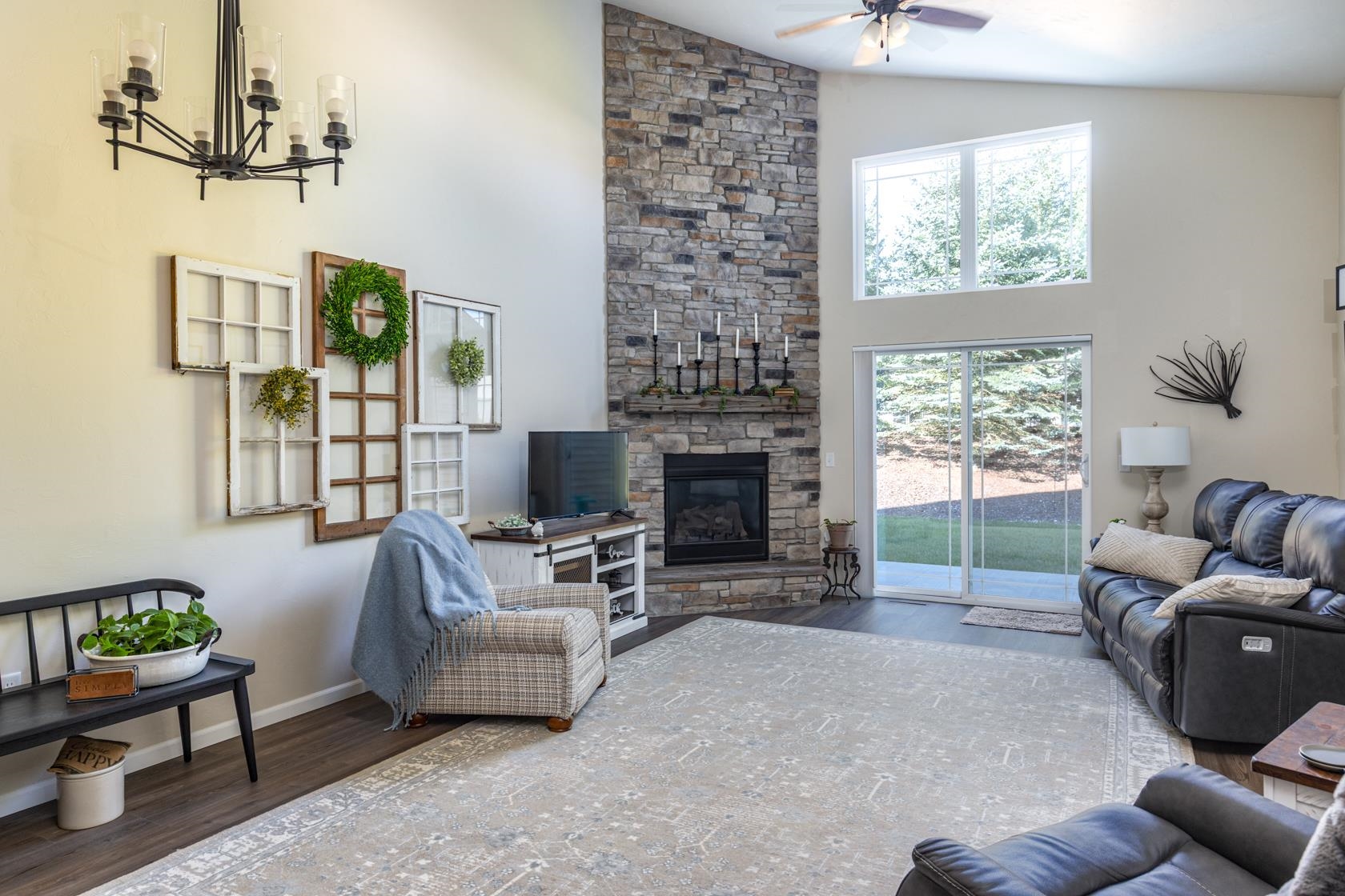 2723 River Lane Two Rivers, WI 54241 - Photo 8 of 16