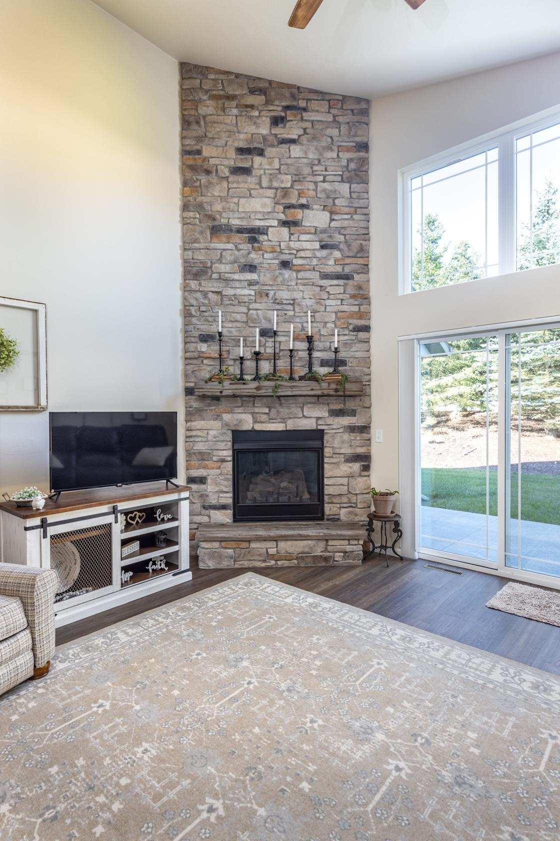 2723 River Lane Two Rivers, WI 54241 - Photo 9 of 16