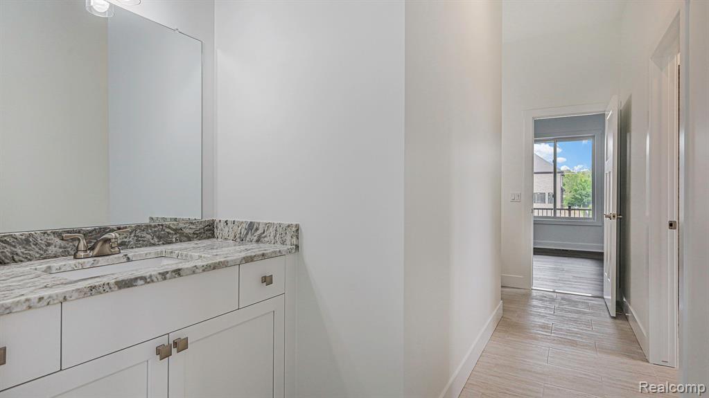 6115 Sheldon Road Rochester Hills, MI 48306 - Photo 19 of 36