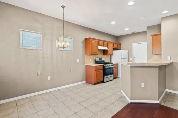 $2,200 | 7502 Lazy Creek Drive, Unit B, Austin, TX 78724