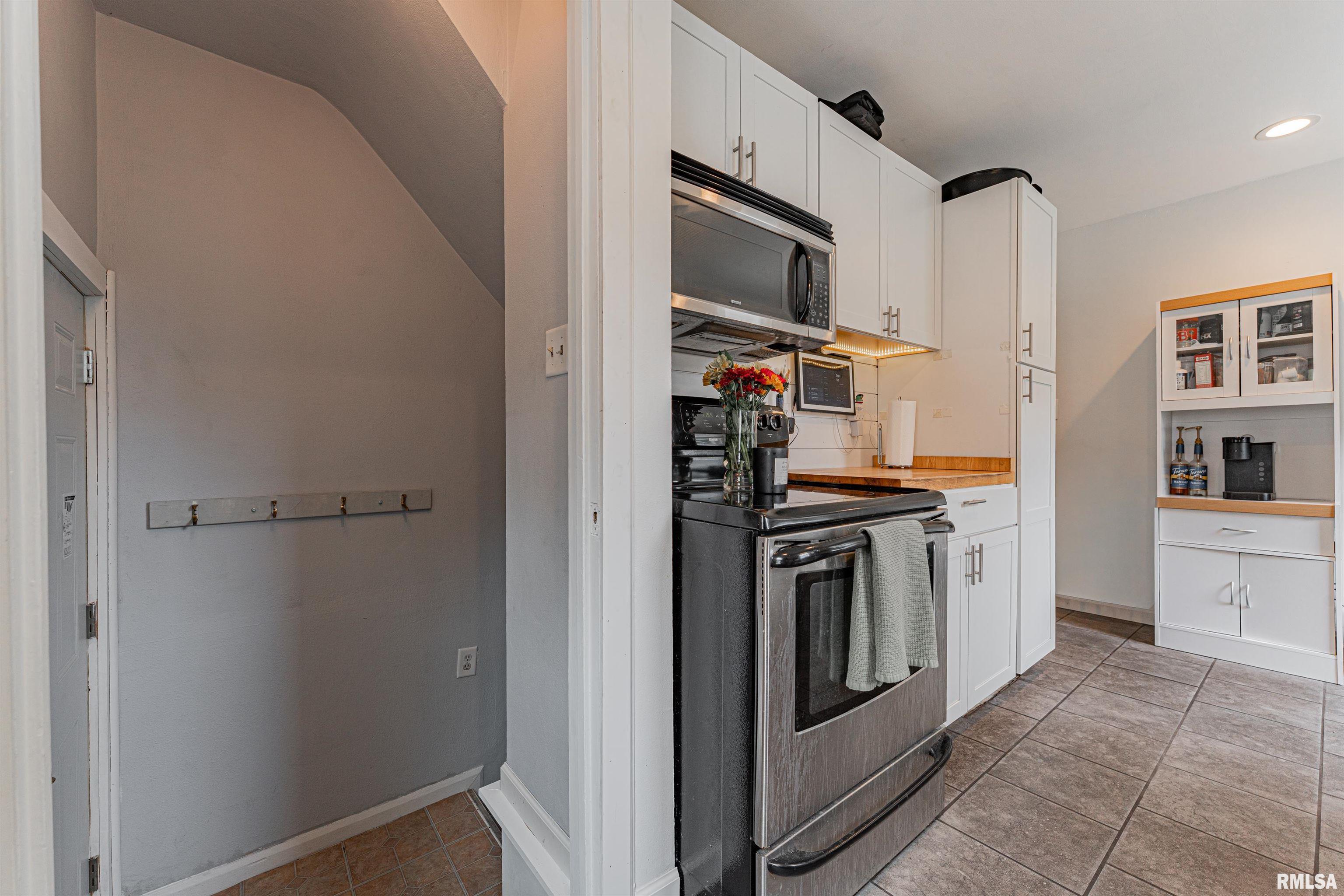 218 North Illinois Street Springfield, IL 62702 - Photo 7 of 30 Gallery Image 7