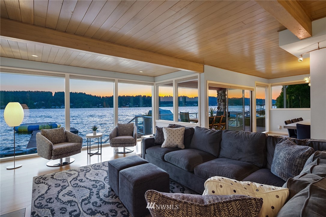 6801 Ripley Ln S East Renton, WA 98056 - Photo 5 of 40