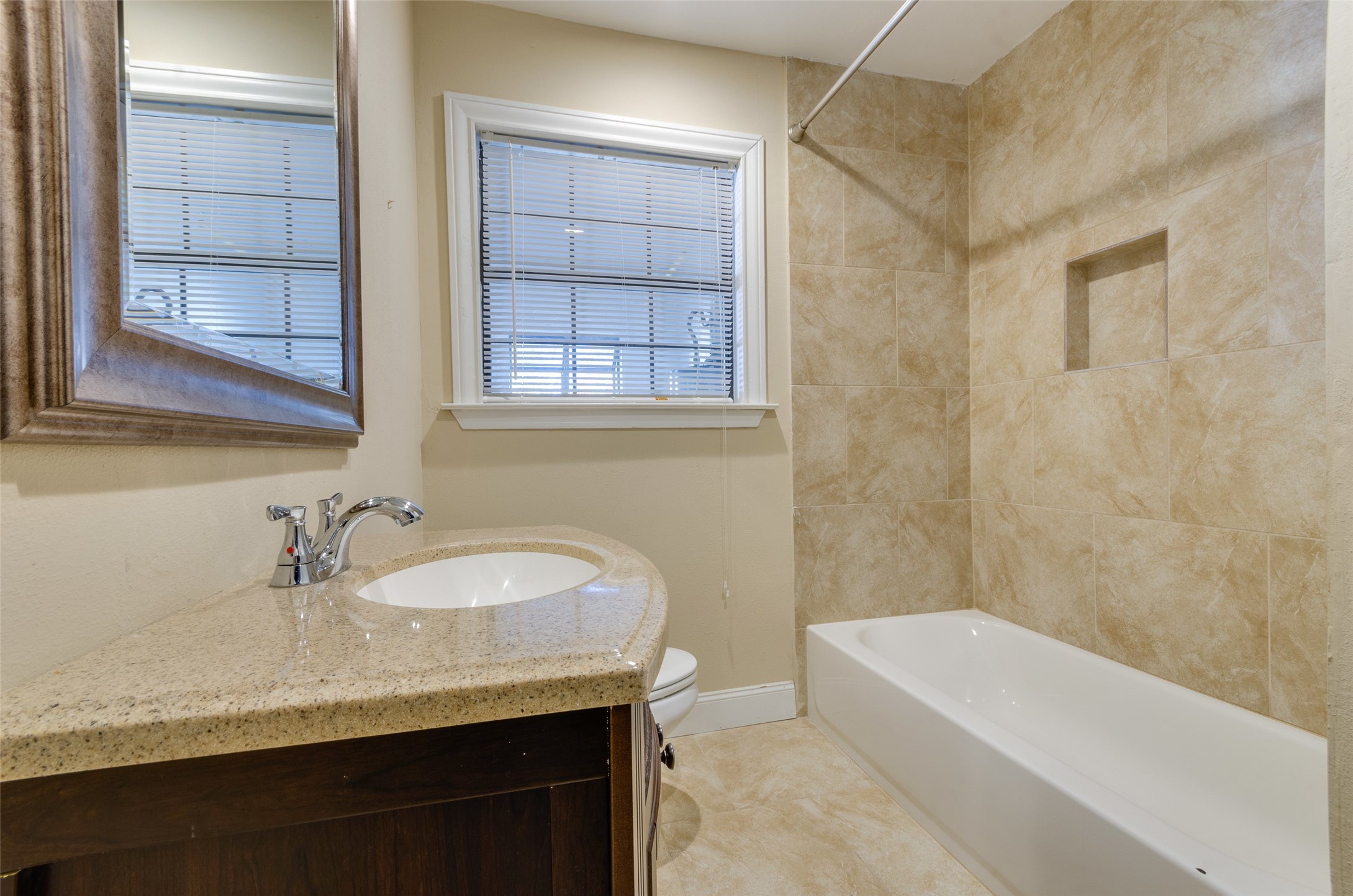 236 West 31st Street Houston, TX 77018 - Photo 25 of 36