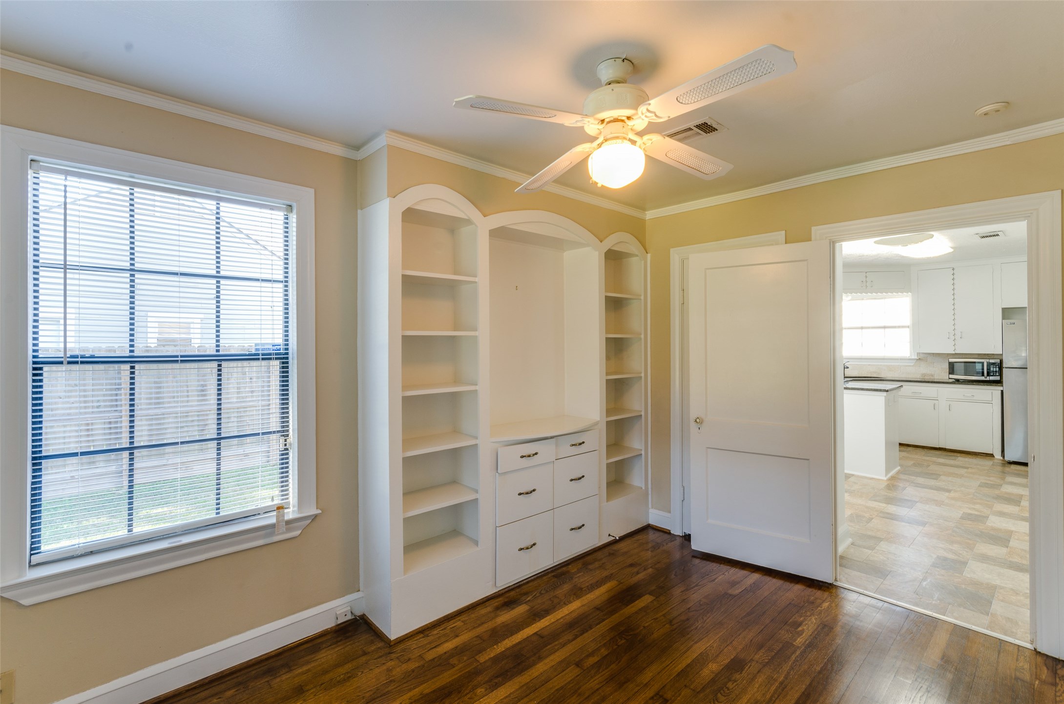 236 West 31st Street Houston, TX 77018 - Photo 29 of 36