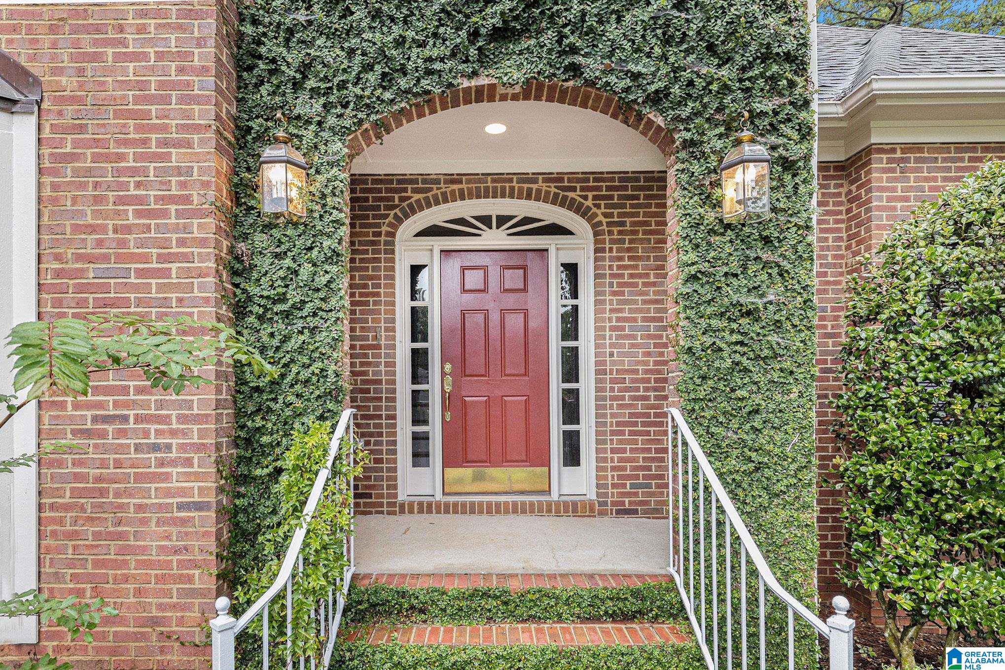 89 Maple Trace Birmingham, AL 35244 - Photo 3 of 48