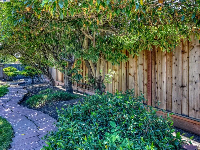 $789,000 | 16111 Berkshire Drive, San Leandro, CA 94578